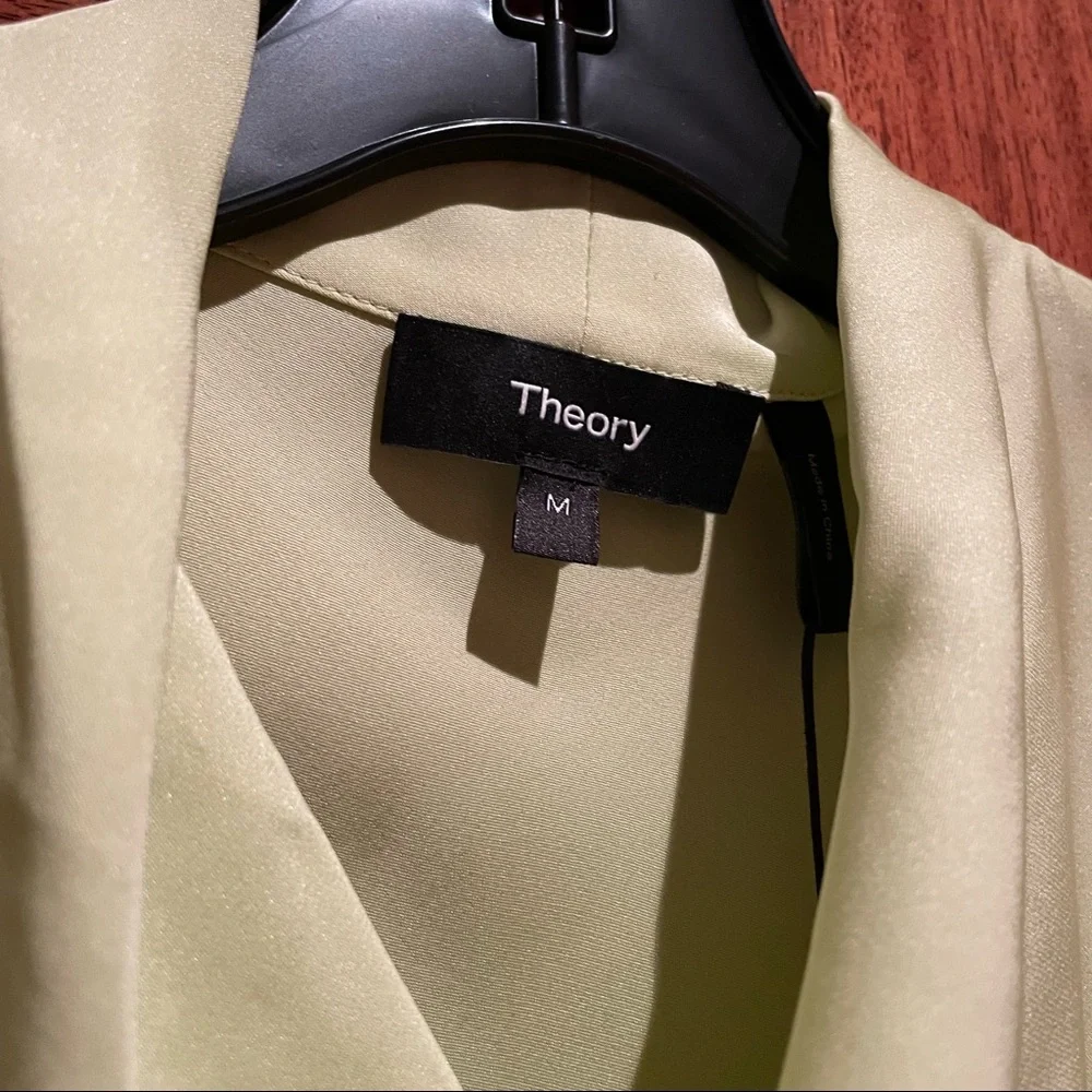 NWT Theory Silk top - Picture 2 of 5